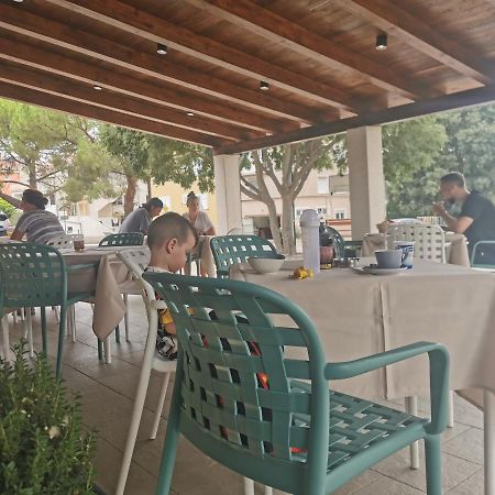 Elizabeta Deluxe Rooms Biograd na Moru Kültér fotó