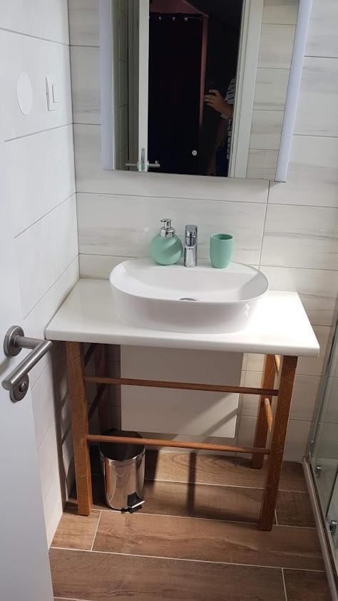 Elizabeta Deluxe Rooms Biograd na Moru Kültér fotó