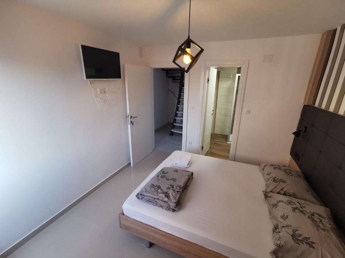 Elizabeta Deluxe Rooms Biograd na Moru Kültér fotó