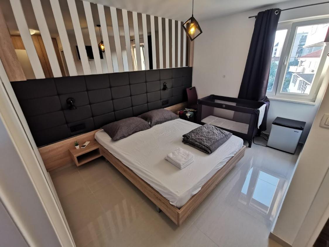 Elizabeta Deluxe Rooms Biograd na Moru Kültér fotó