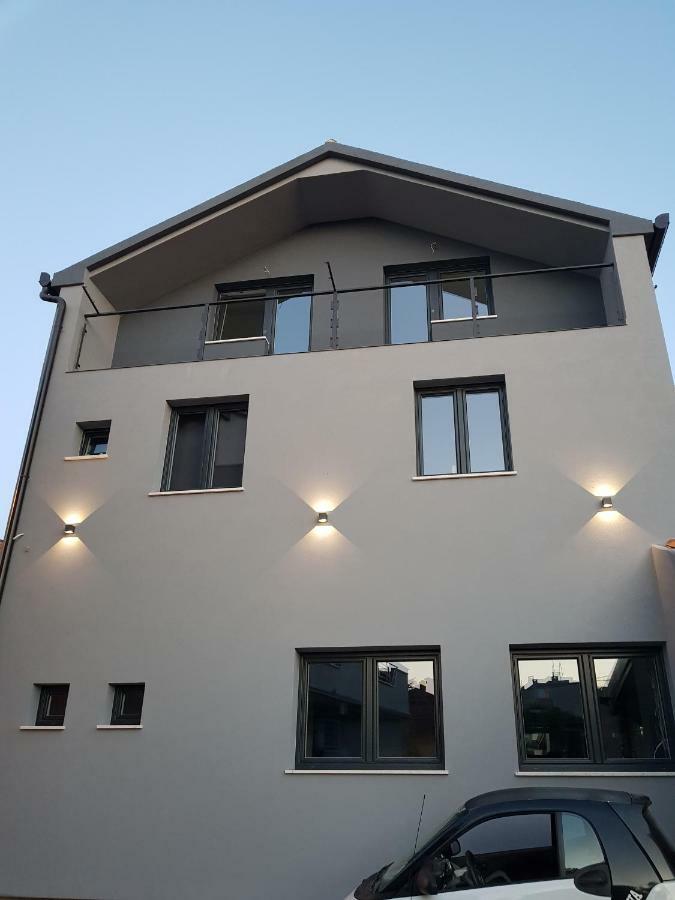 Elizabeta Deluxe Rooms Biograd na Moru Kültér fotó